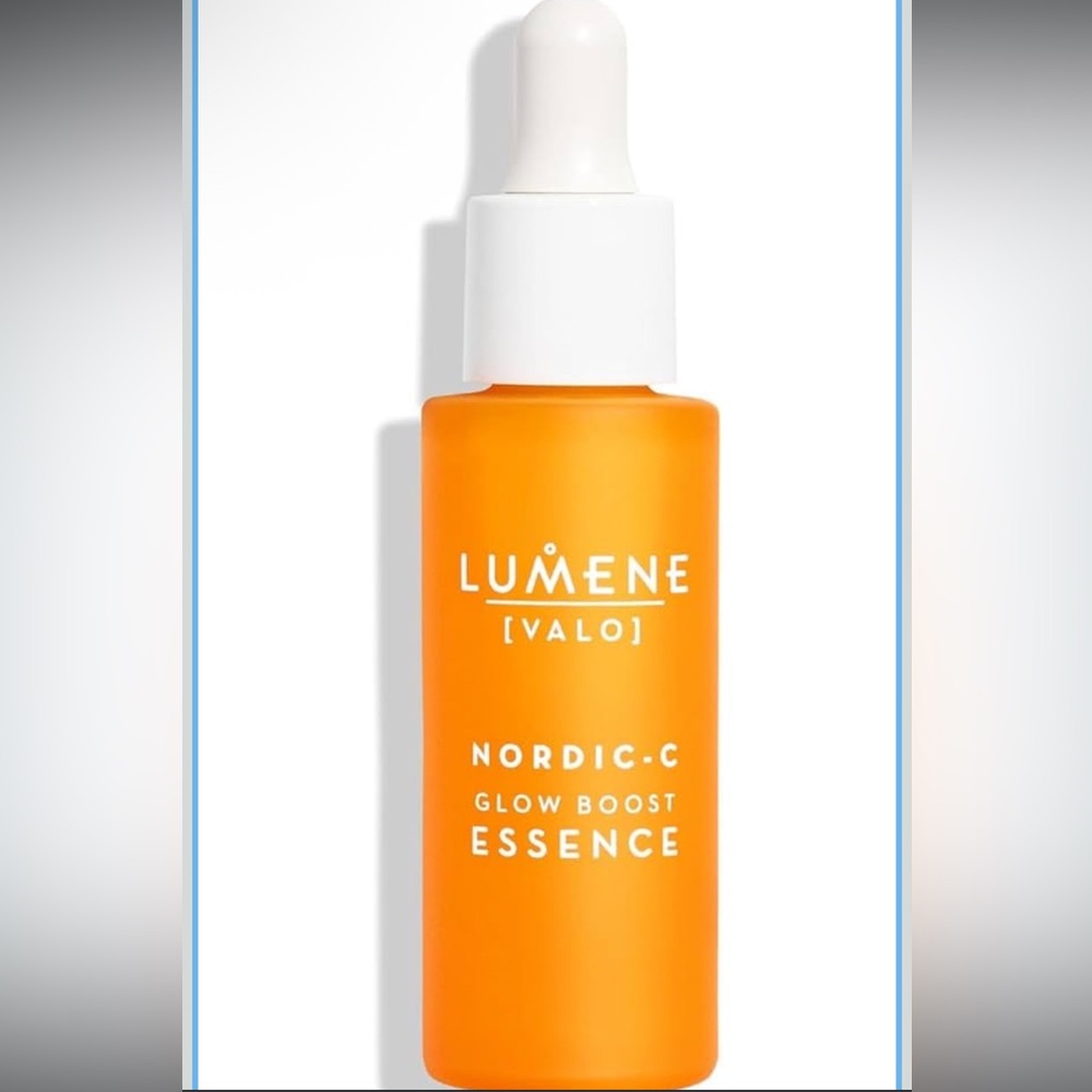 Lumene Nordic-C [Valo] Glow Boost Essence Serum for Face, with Hyaluronic Acid
